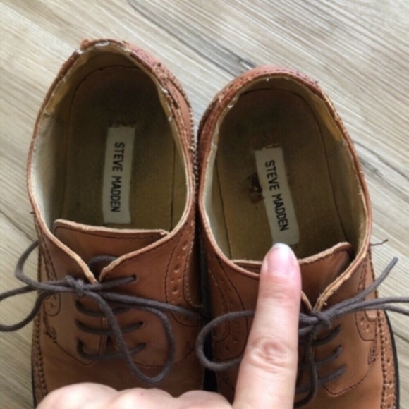 Steve Madden Tan Leather Oxfords - Picture 6 of 11